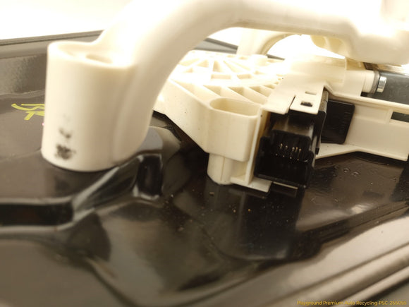 Land Rover LR4 Passenger Right Rear Window Regulator