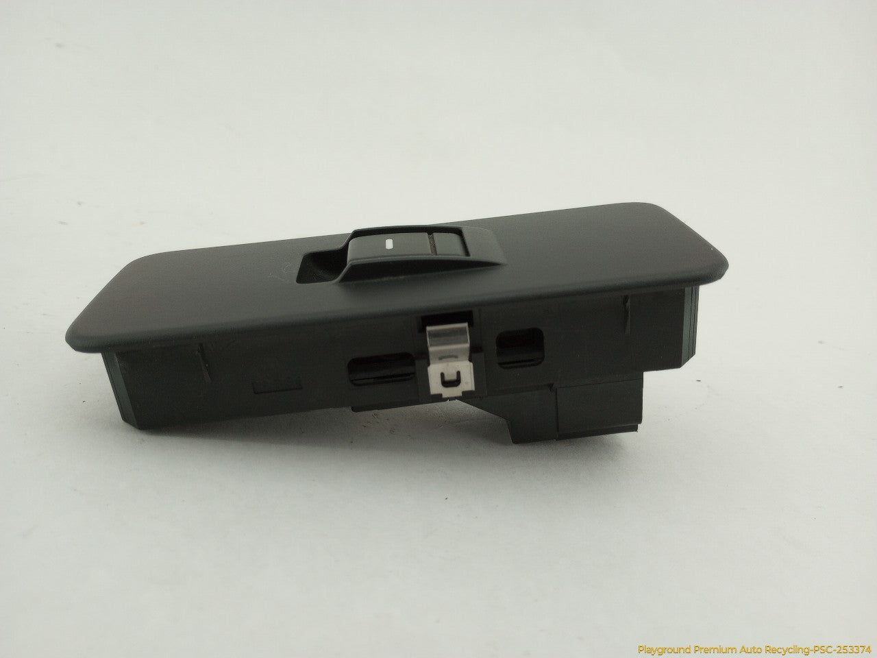 Land Rover LR3 Driver Left Rear Window Control Switch