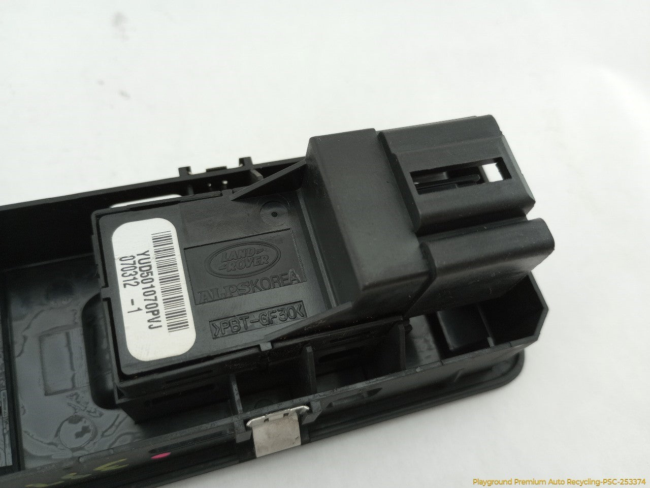 Land Rover LR3 Passenger Right Rear Window Control Switch