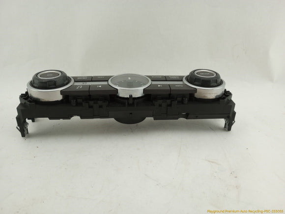 Land Rover LR4 Radio Infotainment Control Switch