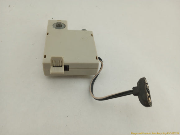 Land Rover LR3 Antenna Amplifier Booster