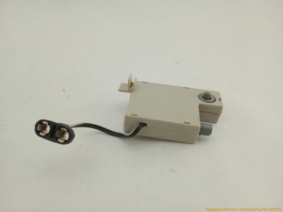 Land Rover LR3 Antenna Amplifier Booster