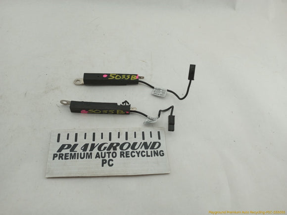 Land Rover LR4 Pair Of Antenna Aerial Amplifier