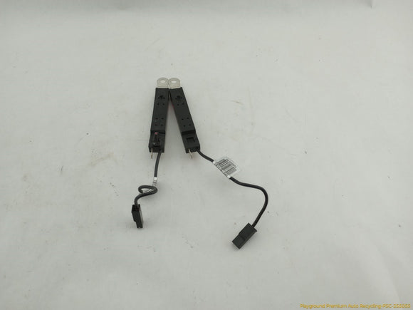 Land Rover LR4 Pair Of Antenna Aerial Amplifier
