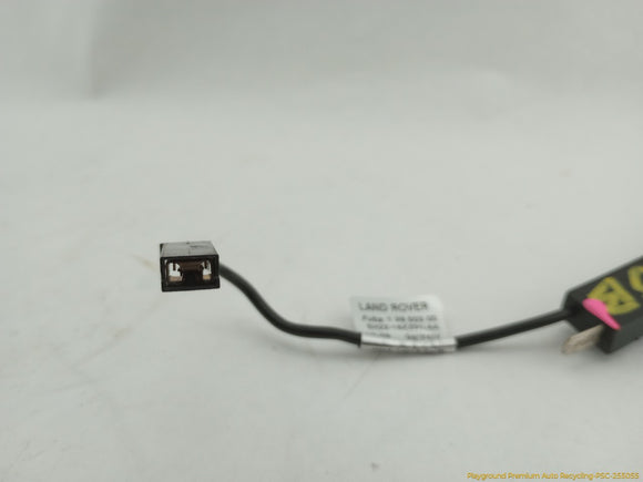 Land Rover LR4 Pair Of Antenna Aerial Amplifier