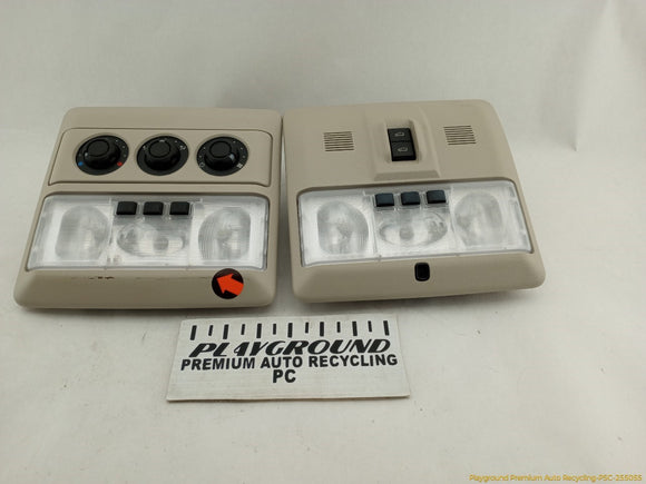 Land Rover LR4 Pair Of Center Dome Lights