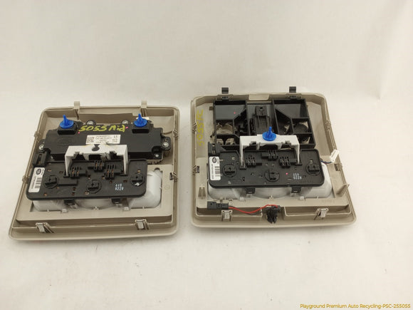 Land Rover LR4 Pair Of Center Dome Lights