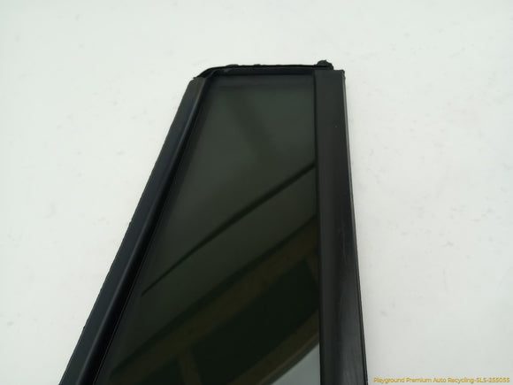 Land Rover LR4 Driver Left Rear Door Vent Glass