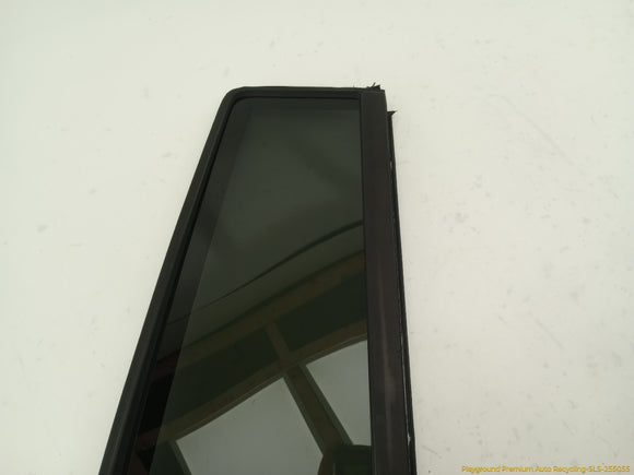 Land Rover LR4 Passenger Right Rear Door Vent Glass