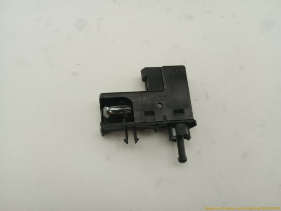 Land Rover LR4 Glove Box