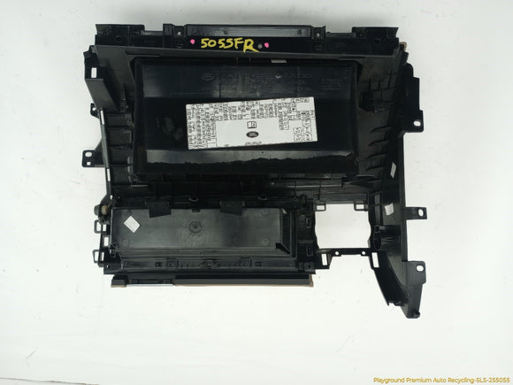 Land Rover LR4 Glove Box