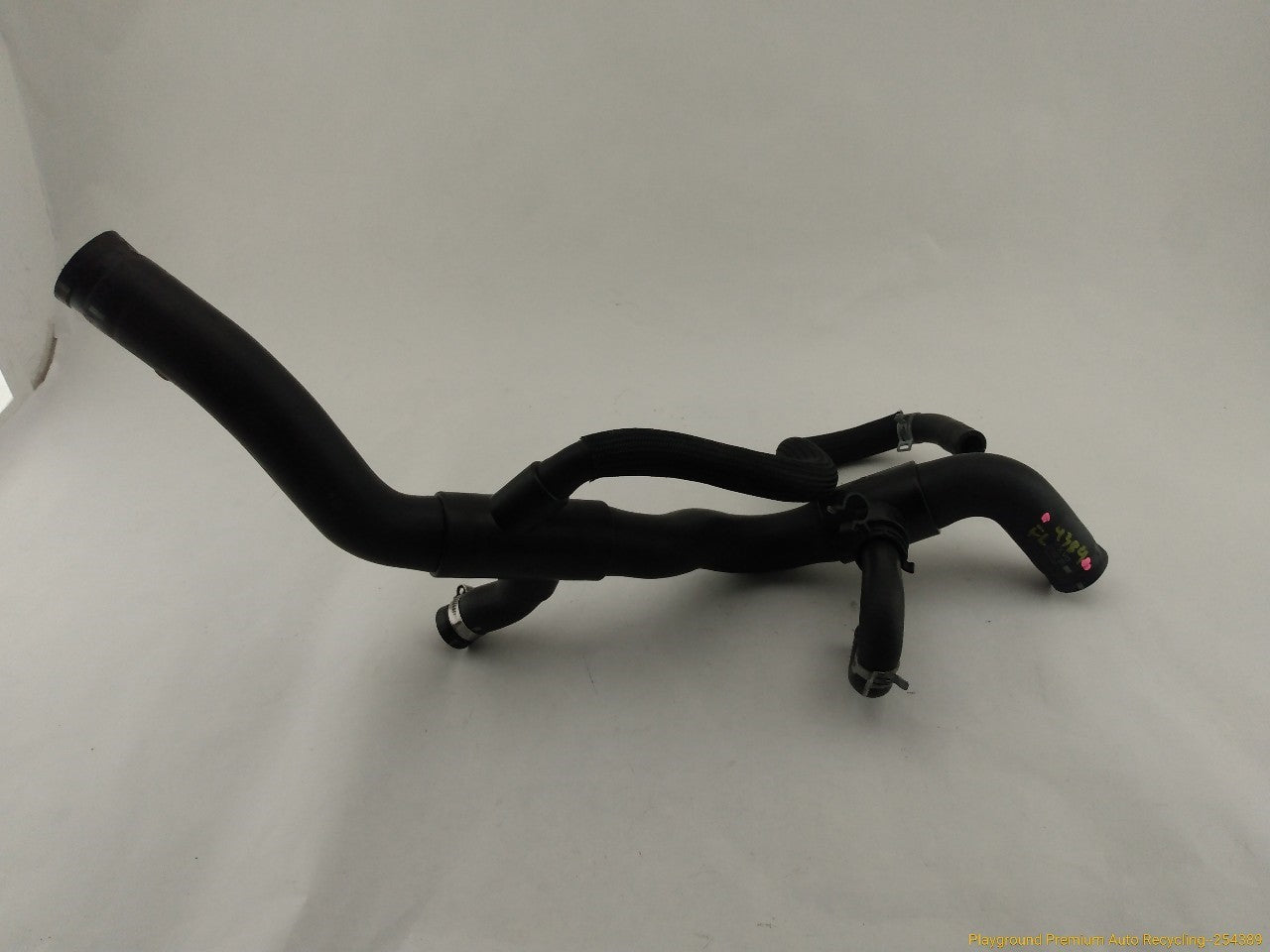 Volvo C30 Upper Radiator Hose - 0