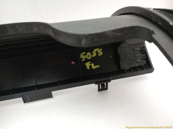 Land Rover LR4 Steering Column Trim Bezel