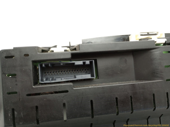 Land Rover LR4 Instrument Cluster Speedometer