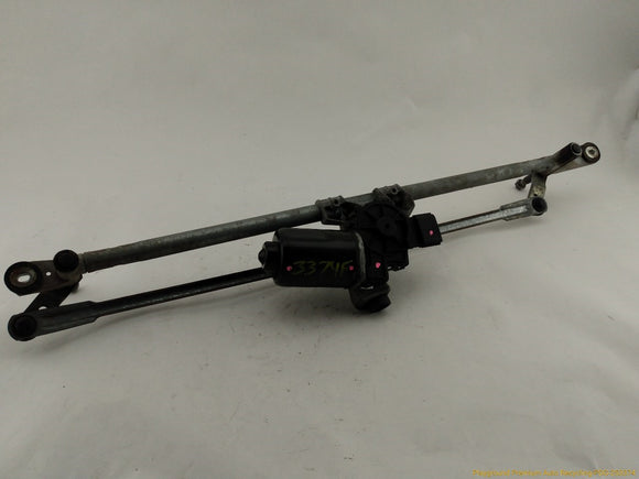Land Rover LR3 Front Windshield Wiper Transmission & Motor