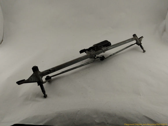 Land Rover LR3 Front Windshield Wiper Transmission & Motor