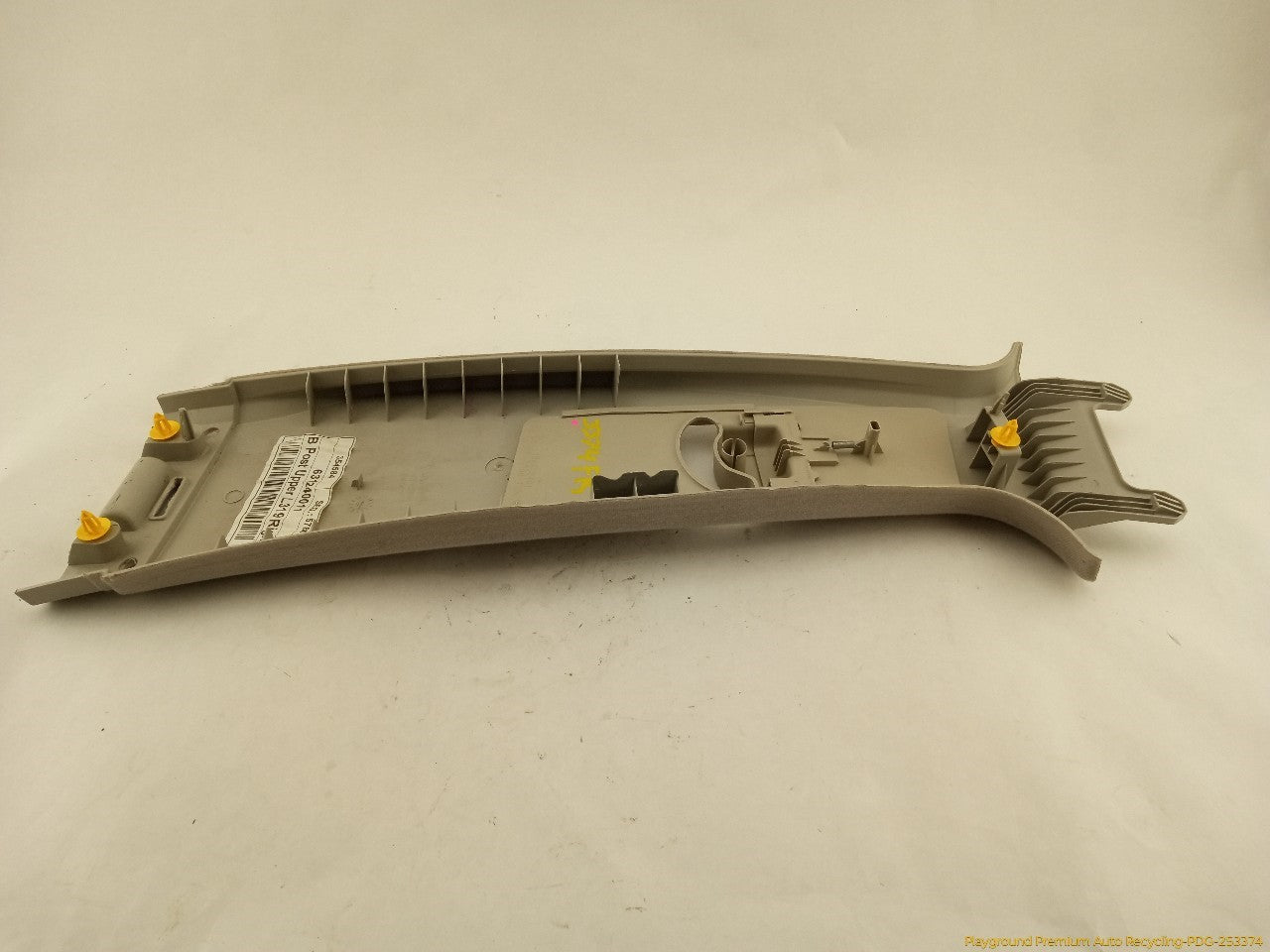 Land Rover LR3 Passenger Right Upper B Pillar Trim
