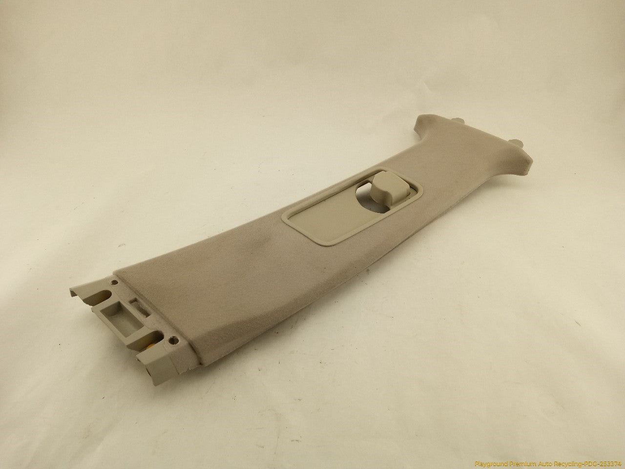 Land Rover LR3 Passenger Right Upper B Pillar Trim