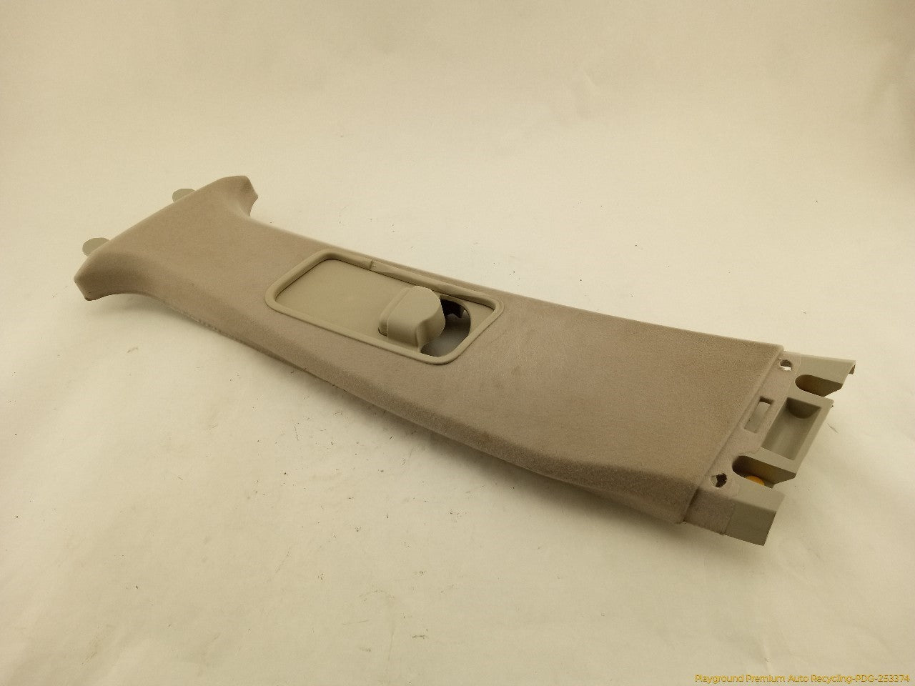 Land Rover LR3 Driver Left Upper B Pillar Trim