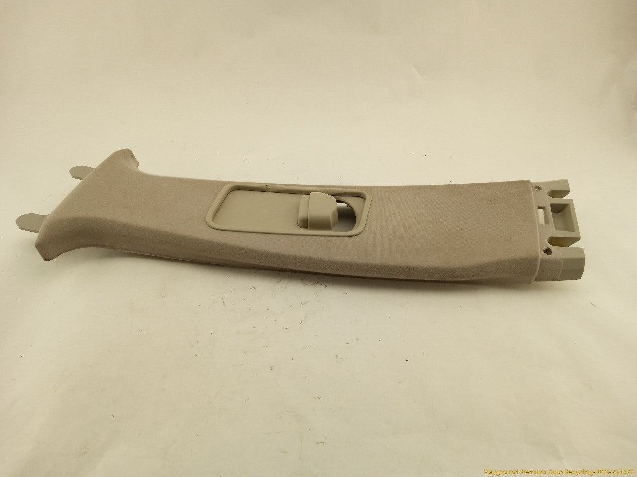 Land Rover LR3 Driver Left Upper B Pillar Trim