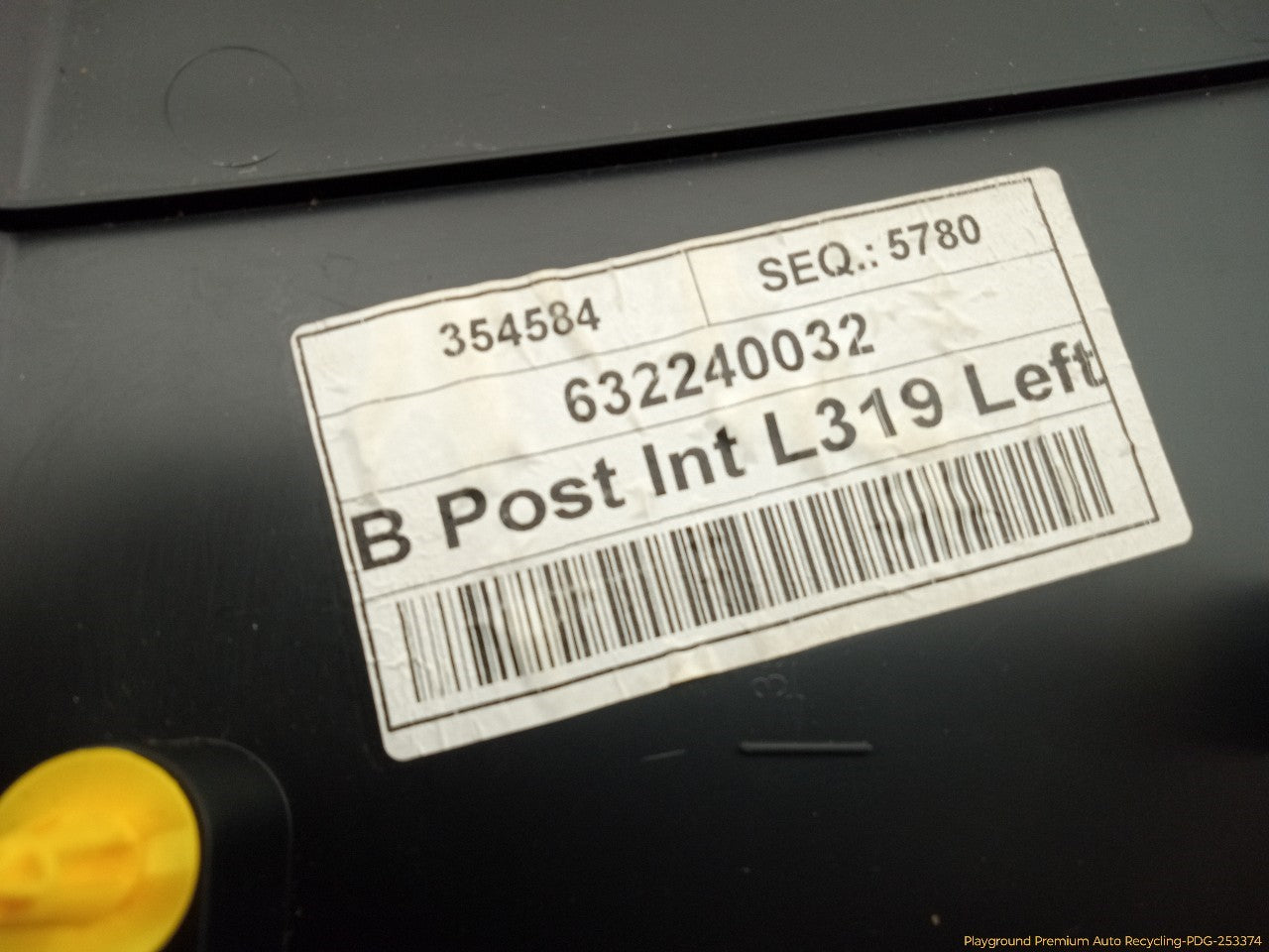 Land Rover LR3 Driver Left Lower B Pillar Trim