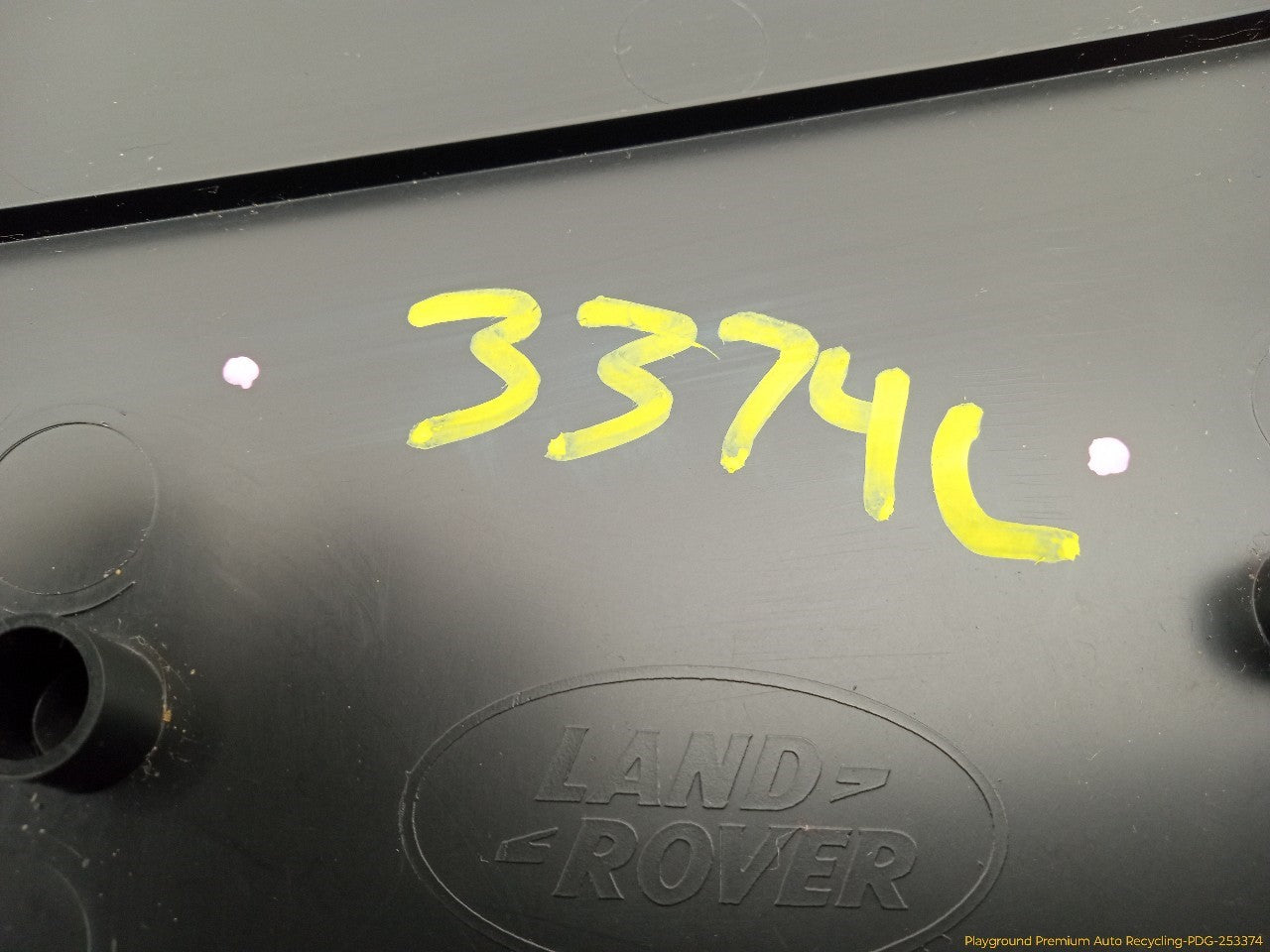 Land Rover LR3 Driver Left Lower B Pillar Trim
