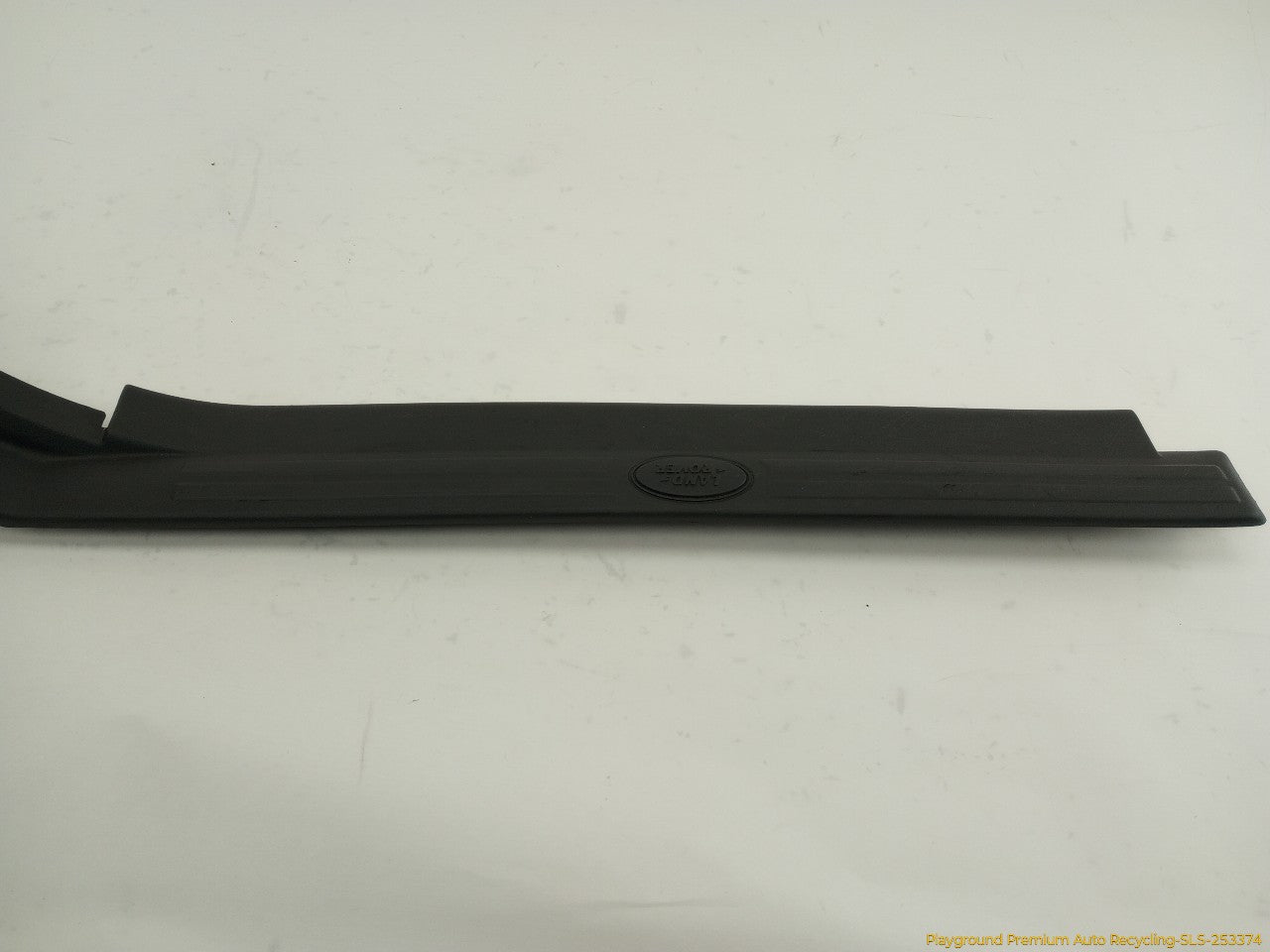 Land Rover LR3 Driver Left Door Sill Trim