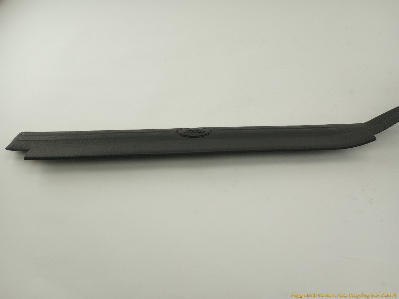 Land Rover LR3 Driver Left Door Sill Trim