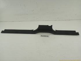 Land Rover LR3 Passenger Right Door Sill Trim