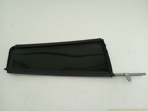 Land Rover LR3 Passenger Right Rear Door Vent Glass