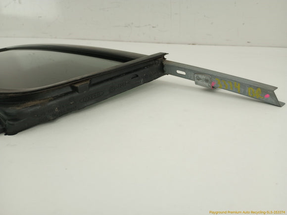 Land Rover LR3 Passenger Right Rear Door Vent Glass