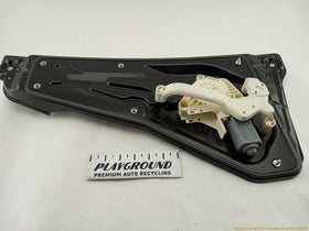 Land Rover LR3 Passenger Right Rear Door Window Regulator