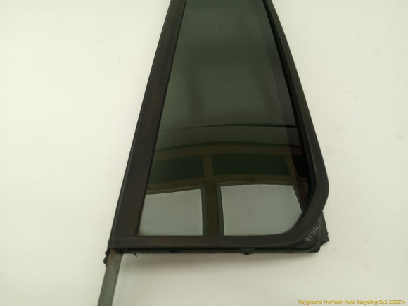 Land Rover LR3 Driver Left Rear Door Vent Glass