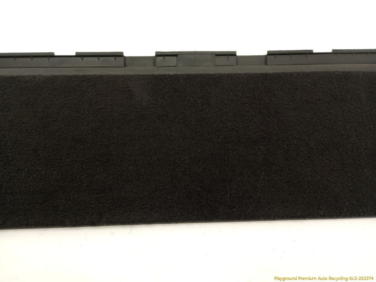 Land Rover LR3 Rear Lower Tailgate Cover Trim