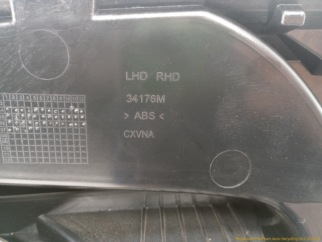 Land Rover LR3 Dashboard Pad
