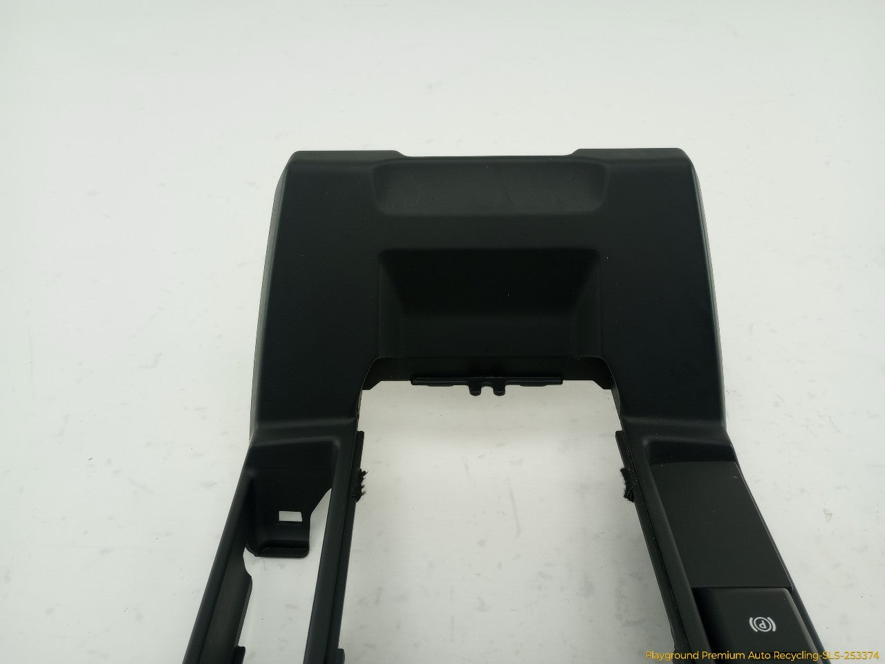 Land Rover LR3 Center Console Cup Holder Trim Bezel