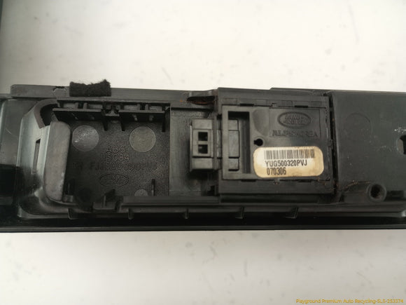 Land Rover LR3 Center Console Cup Holder Trim Bezel