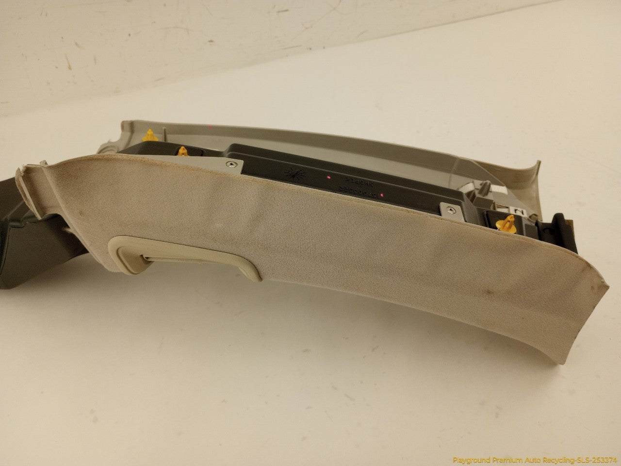 Land Rover LR3 Driver Left Rear Upper C Pillar Trim