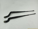 Land Rover LR3 Pair Of Front Wiper Arms-2