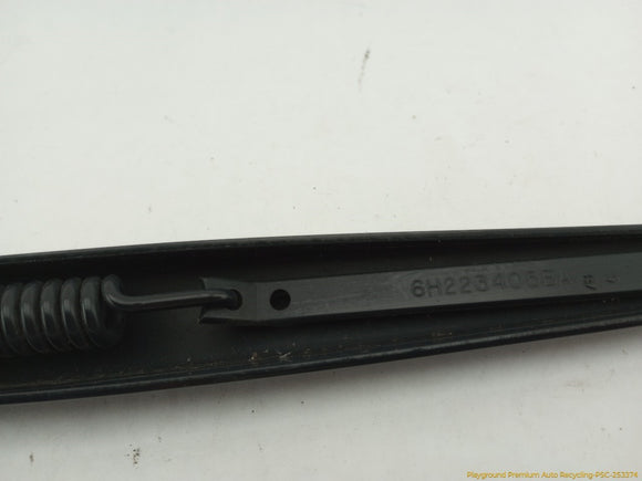Land Rover LR3 Pair Of Front Wiper Arms
