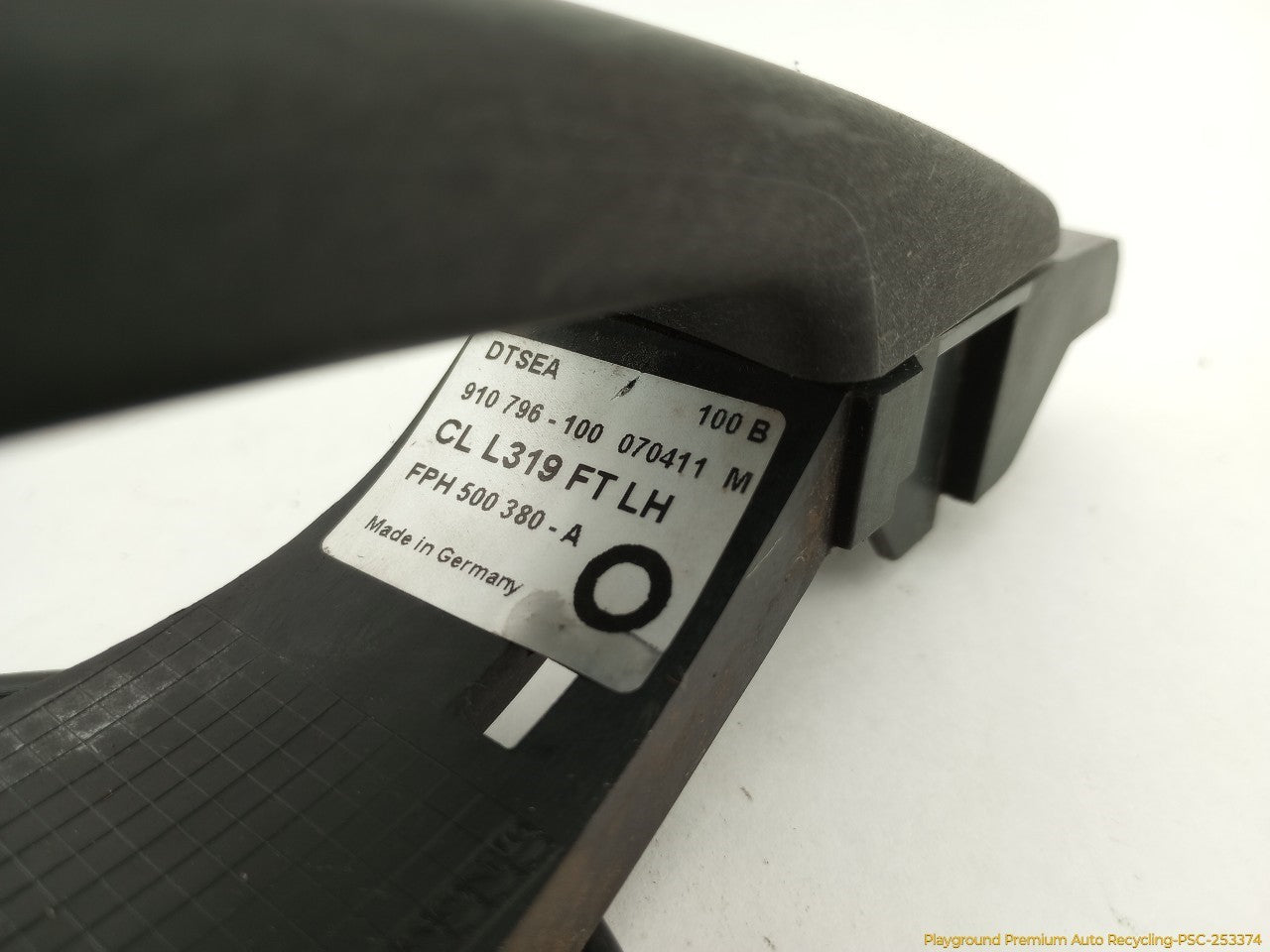 Land Rover LR3 Driver Left Front Exterior Door Handle
