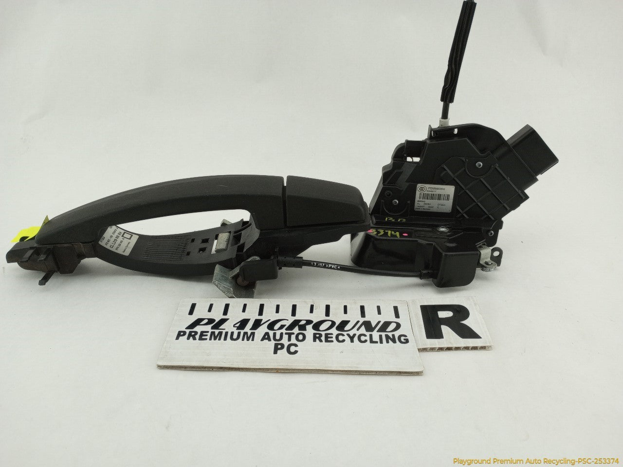 Land Rover LR3 Passenger Right Rear Exterior Door Handle
