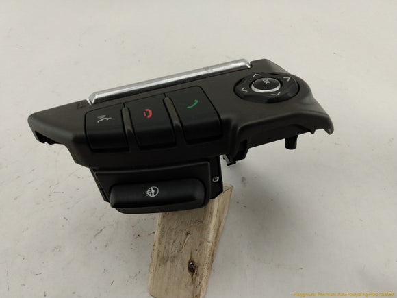 Land Rover LR4 Steering Wheel Audio Control Switch