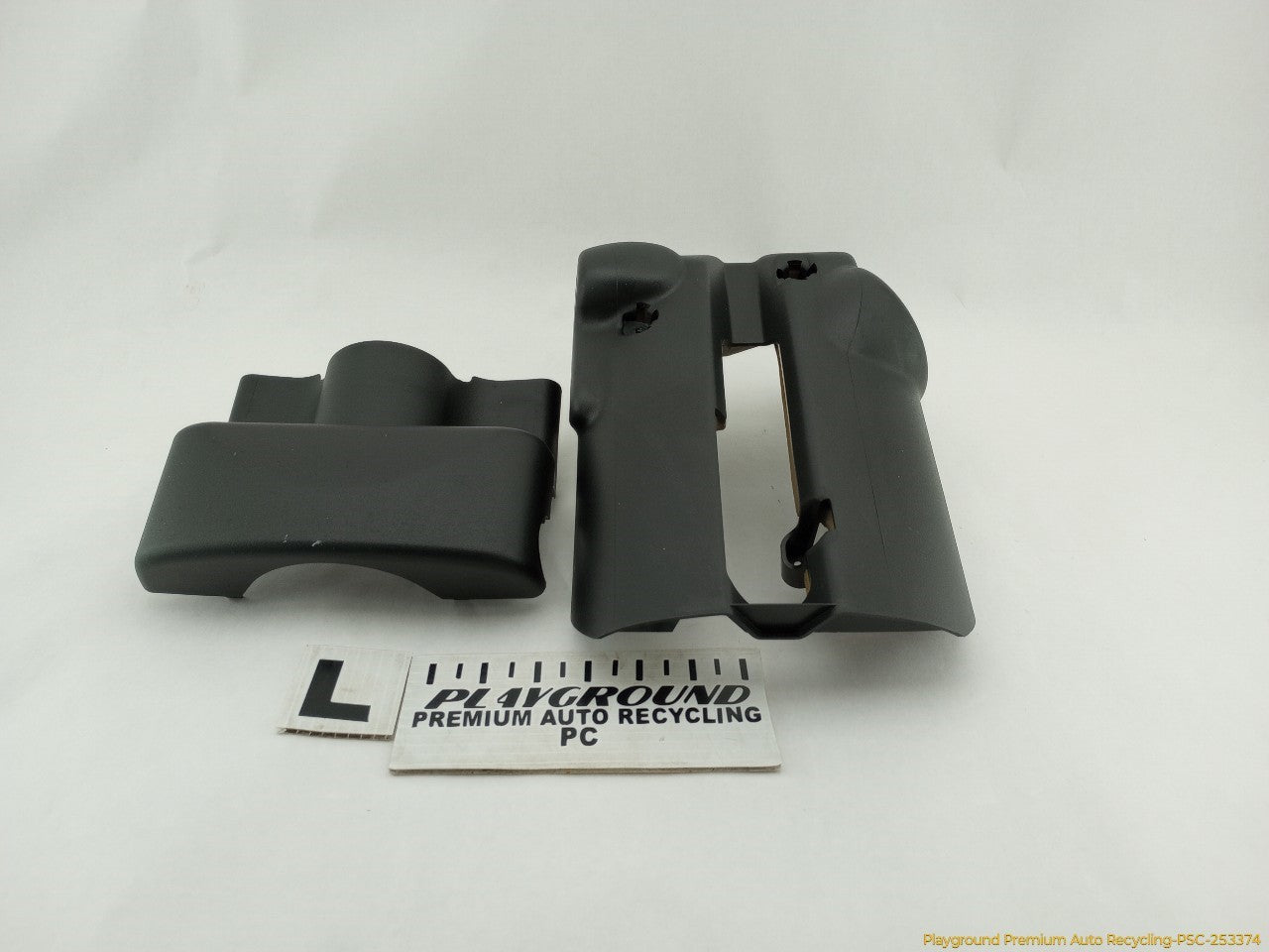 Land Rover LR3 Pair Of Steering Column Surround Trim