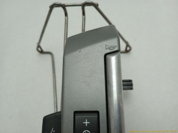 Land Rover LR3 Steering Wheel Cruise Control Switch