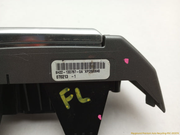 Land Rover LR3 Steering Wheel Cruise Control Switch