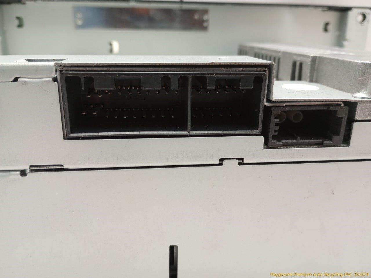 Land Rover LR3 Radio Audio CD Player
