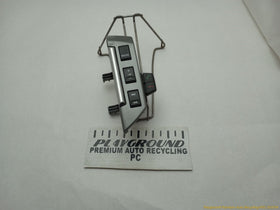 Land Rover LR3 Steering Wheel Audio Control Switch