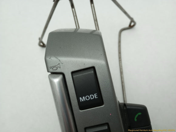 Land Rover LR3 Steering Wheel Audio Control Switch