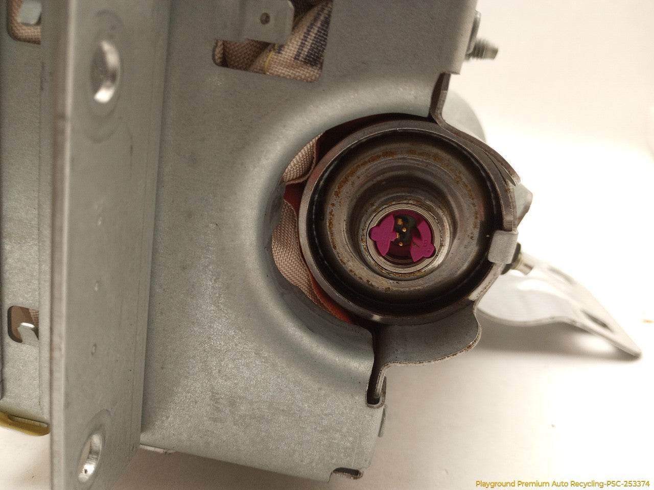 Land Rover LR3 Passenger Right Dashboard Airbag